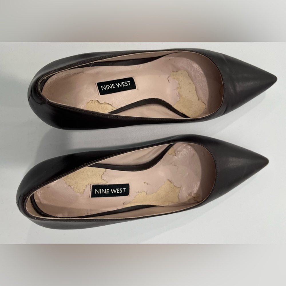 Nine West SOHO9X9 Dark Brown Leather Heels, Size 8 1/2 - Picture 6 of 7